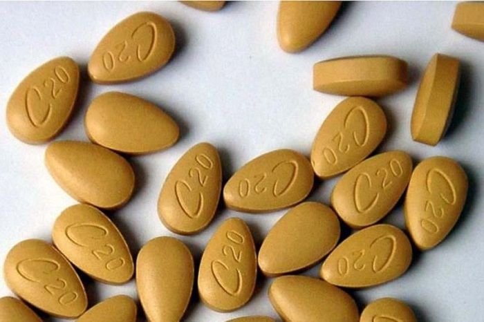 Nên Chọn Tadalafil Liều Hàng Ngày Hay Liều Theo Nhu Cầu